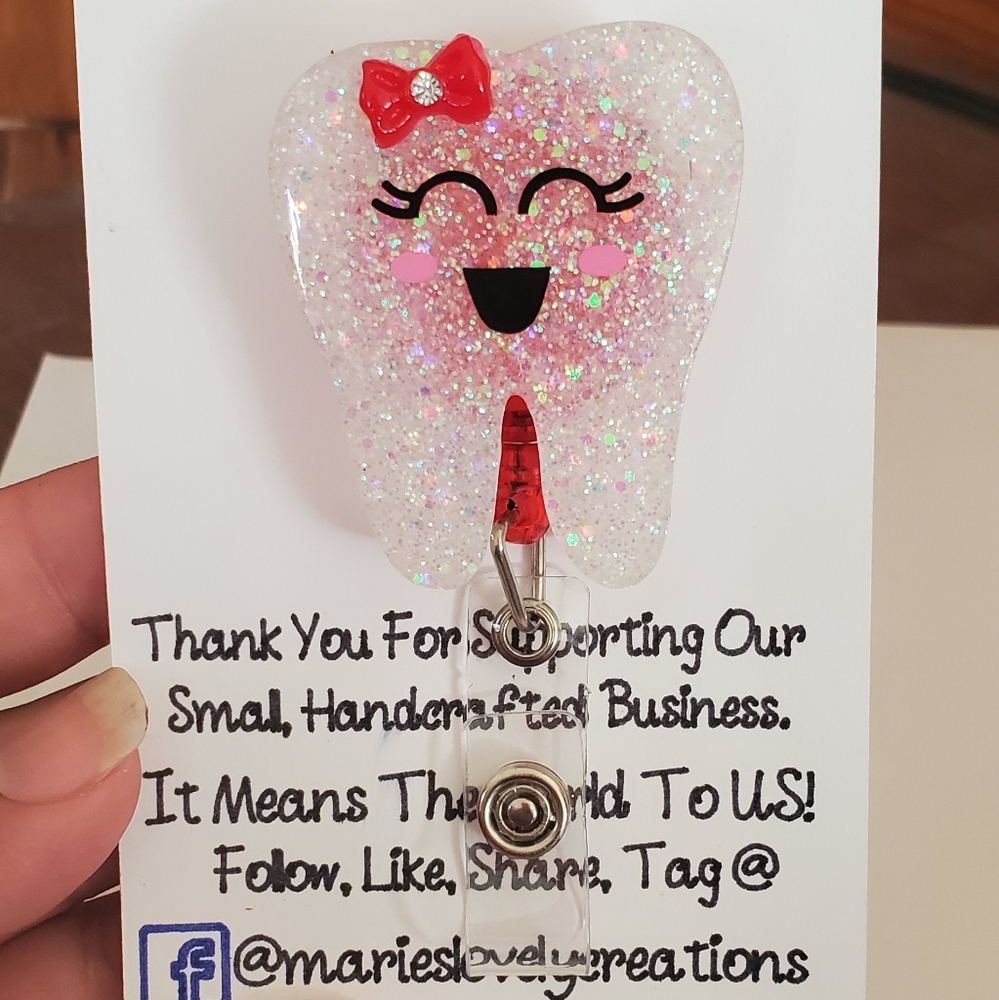 Tooth Badge Reel